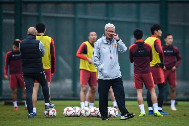 官方：小西蒙尼当选马竞2-1阿拉维斯全场最佳